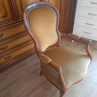 Poltrona da camera o da salotto