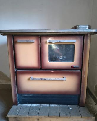 stufa cucina a legna