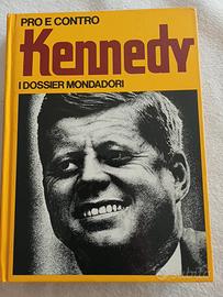 libro "Pro e contro Kennedy"