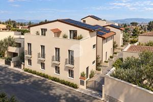 VILLA A SCHIERA A SERDIANA