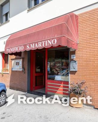Immobile di 222 m² con 3 locali a Lucca