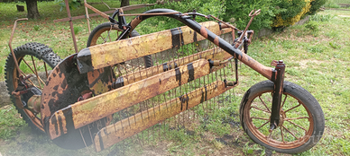 Andanatore raccogli fieno