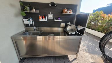 mobile cucina esterno