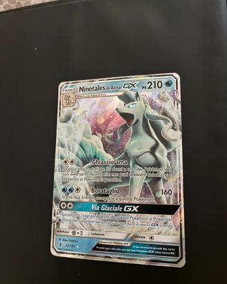 Ninetales di Alola GX (numero 22/145)