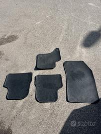 TAPPETINI IN GOMMA NUOVA FIAT 600