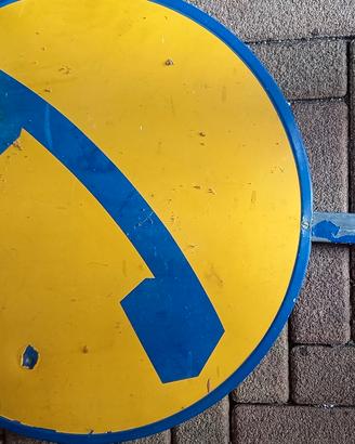 Insegna telefonica bifacciale