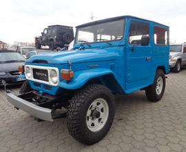 Toyota Land Cruiser BJ 40 idroguida