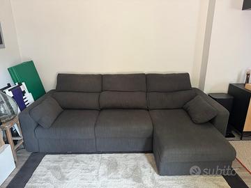 Divano IKEA Eskilstuna 3 posti con chaise longue e