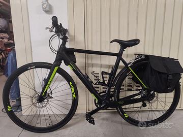 Bicicletta gravel elettrica