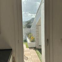 9 Infissi in legno separati o in blocco