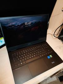 HP OMEN 16 | i7-11800H | RTX 3070 8GB | 16GB RAM |