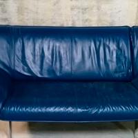 Divano in vera pelle blu
