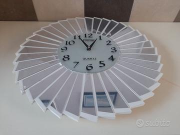 Orologio da parete di design moderno a specchio