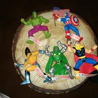 Supereroi Yolanda e Bullyland 