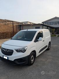 Opel combo cargo 1.2 benzina