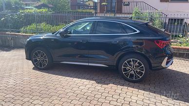 Audi Q3 spb 45 e-tfsi S-line