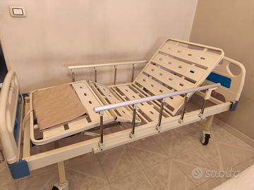Letto ortopedico con ruote, 2 movim.c/materasso 