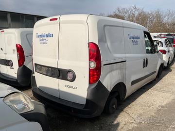 Portellone scorrevole DX Fiat Doblò