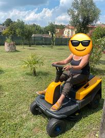 Trattorino elettrico tagliaerba STIGA SWIFT