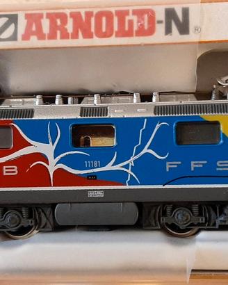 trenini - locomotiva SBB Arnold art.2399 scala N