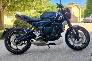 Triumph Trident 660