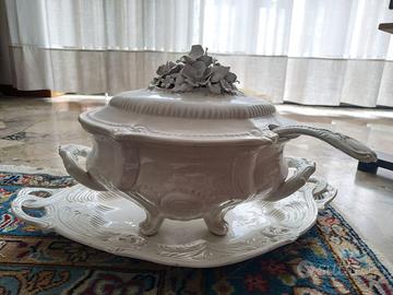 zuppiera in ceramica di Bassano