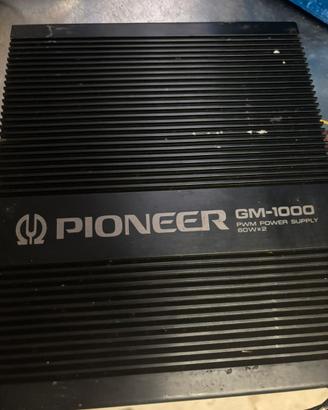 Amplificatore auto pioneer Gm 1000