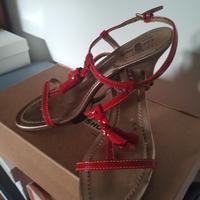 sandalo rosso 