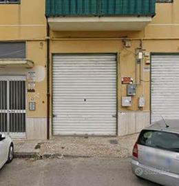 Rif.CM005- magazzino san cataldo