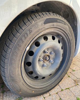 cerchi+gomme invernali 205/55 R16 91H