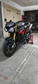 Triumph Speed Triple 1050 R 2017 