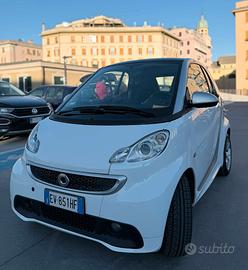 SMART MHD 1.0 BENZINA ok neopatentati  ANNO 2014