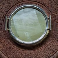 antico vassoio con specchio