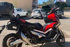 Honda X-ADV  750