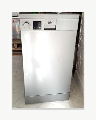 Lavastoviglie Beko slim 45 cm libera installazione
