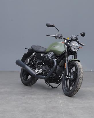 MOTO GUZZI V7 850
