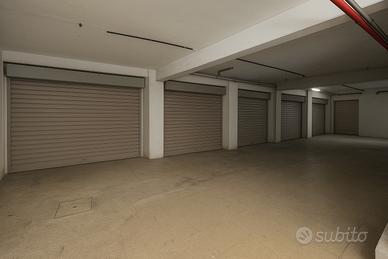 Locale centralissimo pluriuso