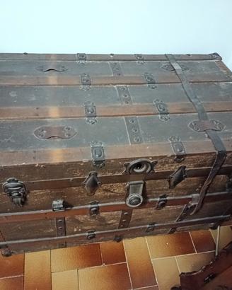 baule originale americano con tanto di timbro!