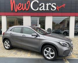 MERCEDES-BENZ GLA 200 d Automatic Sport NAVI-RET