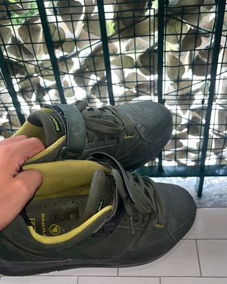 scarpe da enduro per bici da enduro/downhill