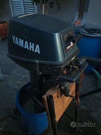 Motore Marino Fuori Bordo Yamaha 8 CV 2 Tempi