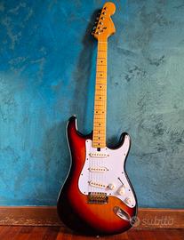Chitarra elettrica vintage tipo stratocaster 