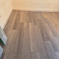 10 mq pavimento laminato Skema