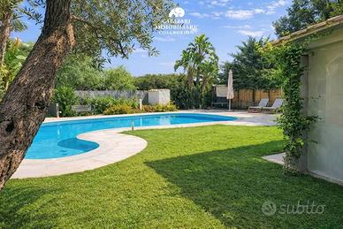 Villa di 133 m² con 5 locali a Villasimius