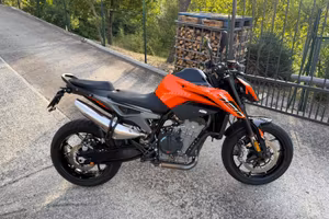 Ktm duke 790