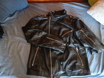 giubbotto chiodo in veta pelle