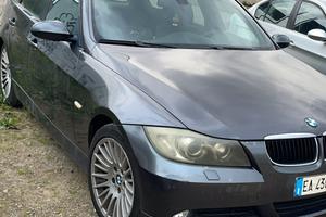 BMW E91 320D (non marciante)