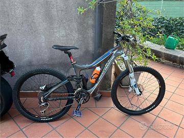 MTB Rocky Mountain Altitude full carbon