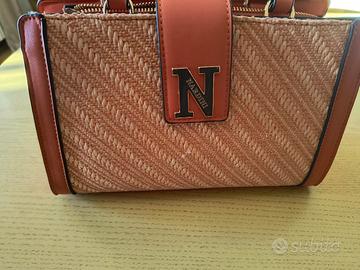 Borsa Nardini con manici 