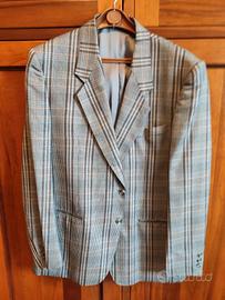 Giacca elegante da uomo con due bottoni Vesmoda